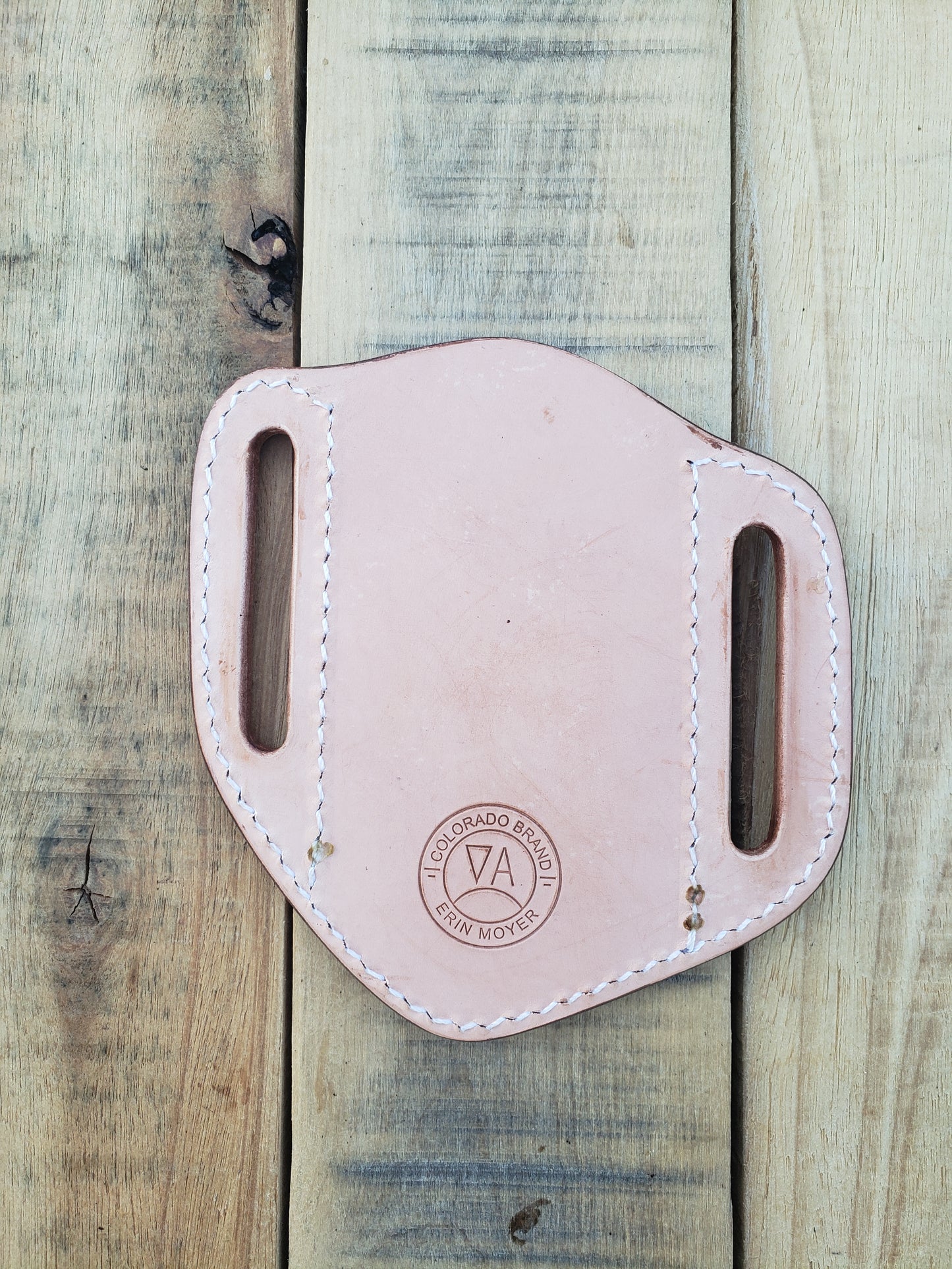 Folding knife sheaths