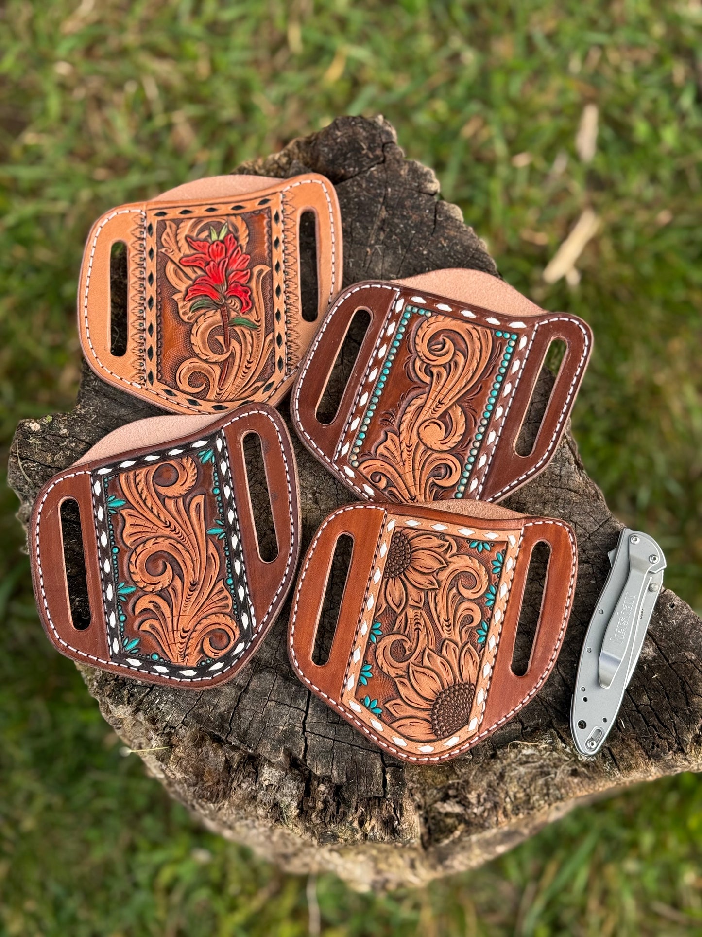 Folding knife sheaths