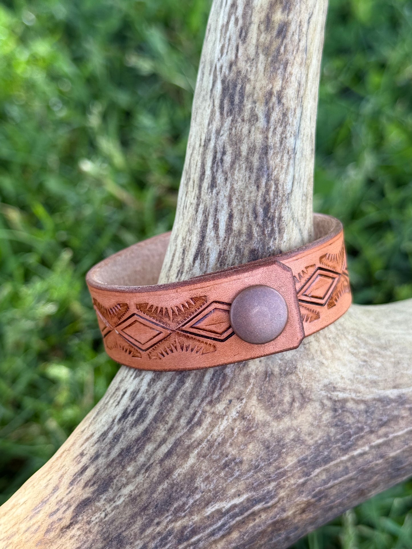 Stamped leather bracelet -diamond and sunburst